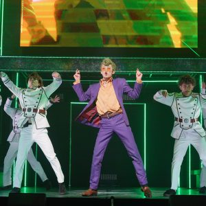これぞエンターテインメント！ 舞台「アクダマドライブ」多彩な演出、躍動する役者【ゲネプロレポート】 イメージ画像