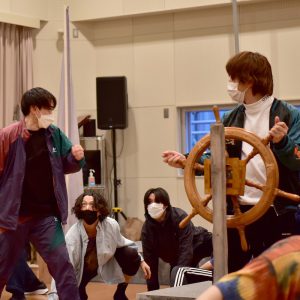 愉快に生きていこうーーいよいよ大詰め、舞台「無人島に生きる十六人」稽古場レポート イメージ画像