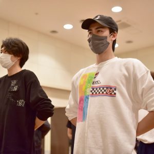 愉快に生きていこうーーいよいよ大詰め、舞台「無人島に生きる十六人」稽古場レポート イメージ画像