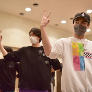 愉快に生きていこうーーいよいよ大詰め、舞台「無人島に生きる十六人」稽古場レポート イメージ画像