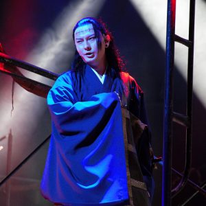 帳（とばり）が劇場を覆う　舞台「呪術廻戦」開幕【ゲネプロレポート】 イメージ画像