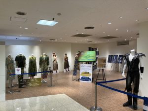 舞台『血の婚礼』取材会動画＆あらすじ漫画公開　ビジュアル衣裳・パネル展・スペシャルコーナーも開催 イメージ画像