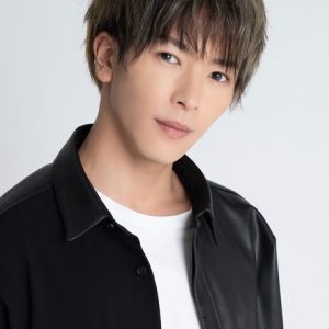 瀬戸啓太・田中尚輝らが出演　漫才をテーマにした青春グラフィティー『憧れのサンパチマイク』上演へ イメージ画像