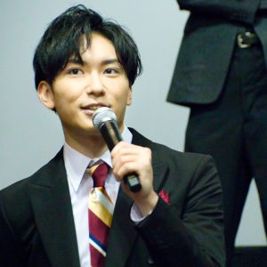 高本学「クロウとしても役者としても成長」　 映画「COLOR CROW -緋彩之翼-」舞台挨拶レポート イメージ画像