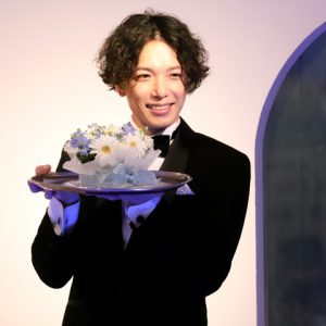 【OSIRU】瀬戸祐介、10年ぶりのバースデーイベントでタキシード姿に　「僕をもっと知ってもらいたい」 イメージ画像