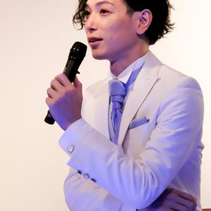 【OSIRU】瀬戸祐介、10年ぶりのバースデーイベントでタキシード姿に　「僕をもっと知ってもらいたい」 イメージ画像