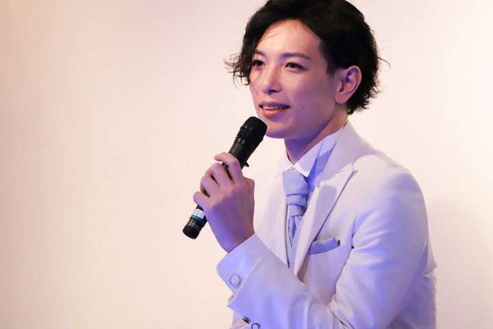 【OSIRU】瀬戸祐介、10年ぶりのバースデーイベントでタキシード姿に　「僕をもっと知ってもらいたい」 イメージ画像