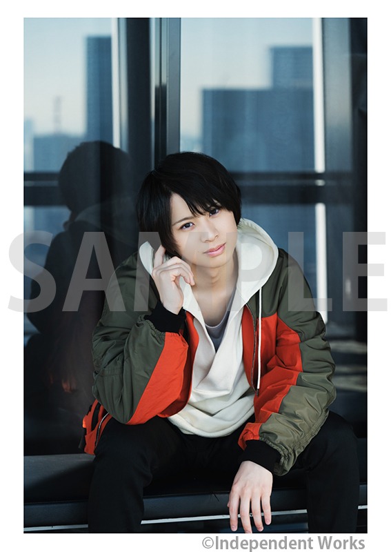 岡宮来夢、1st写真集「kurumu」から未公開カットが解禁　ミニパネル展も開催 イメージ画像
