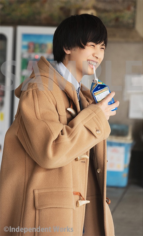 岡宮来夢、1st写真集「kurumu」から未公開カットが解禁　ミニパネル展も開催 イメージ画像