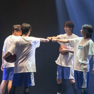 朝田淳弥「芝居もバスケも正真正銘のナマモノ」、高校バスケットボール部が描かれる『あの夏の飛行機雲』開幕へ イメージ画像