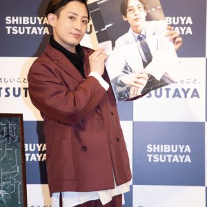 陳内将「突っ走らせていただいた1年」　「2023.04-2024.03カレンダーブック」発売記念イベント開催　 イメージ画像