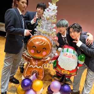 ライブや舞台だけじゃないぞ！ 4人の個性と“ハイシュパらしさ”が全開に！「Hi!Superb Xmas Event2022 -Lucky Holiday-」 イメージ画像