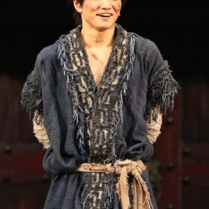 高野洸＆牧島輝が新たな歴史紡ぐ 舞台「キングダム」開幕【ゲネプロレポート】 イメージ画像