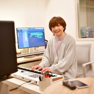 【2.5次元の舞台裏】音楽×演劇、好きの掛け合わせを仕事に　作曲家・編曲家 和田俊輔「脳内で上演しながら作曲します」（前編） イメージ画像
