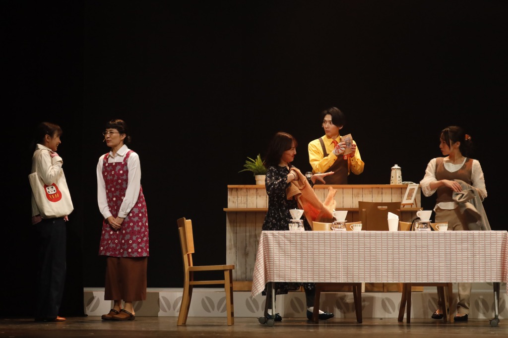 校條拳太朗「五感を駆使して体感してもらえたら」　舞台『珈琲いかがでしょう』開幕 イメージ画像