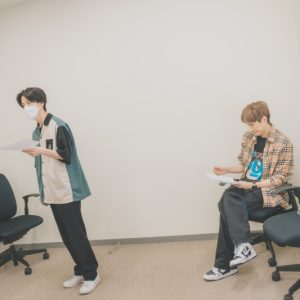 【2.5次元の舞台裏】感情の本質を言葉に変えて生み出す　演出家・元吉庸泰「アーティストでありお客さんの代表でありたい」 イメージ画像
