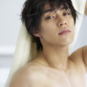 醍醐虎汰朗1st写真集が11・29に発売決定　テーマは「気づけばいつも隣にいる男友だち」 イメージ画像