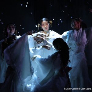舞台「Go back to Goon Docks」、「十三夜」＆「桜の森の満開の下」の舞台写真が到着 イメージ画像