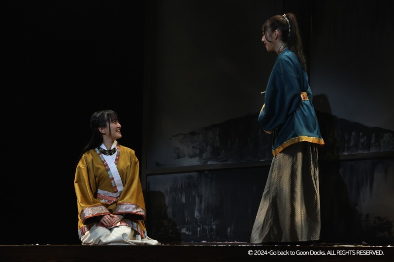 舞台「Go back to Goon Docks」、「十三夜」＆「桜の森の満開の下」の舞台写真が到着 イメージ画像