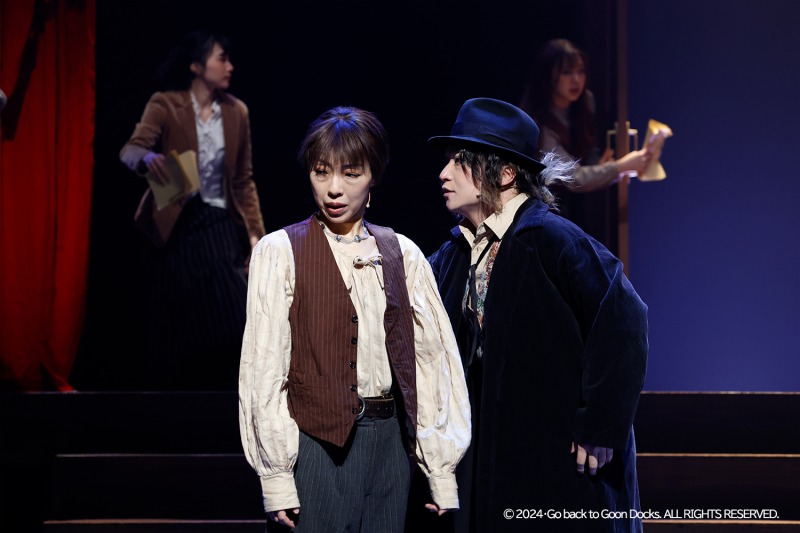 舞台「Go back to Goon Docks」、「十三夜」＆「桜の森の満開の下」の舞台写真が到着 イメージ画像